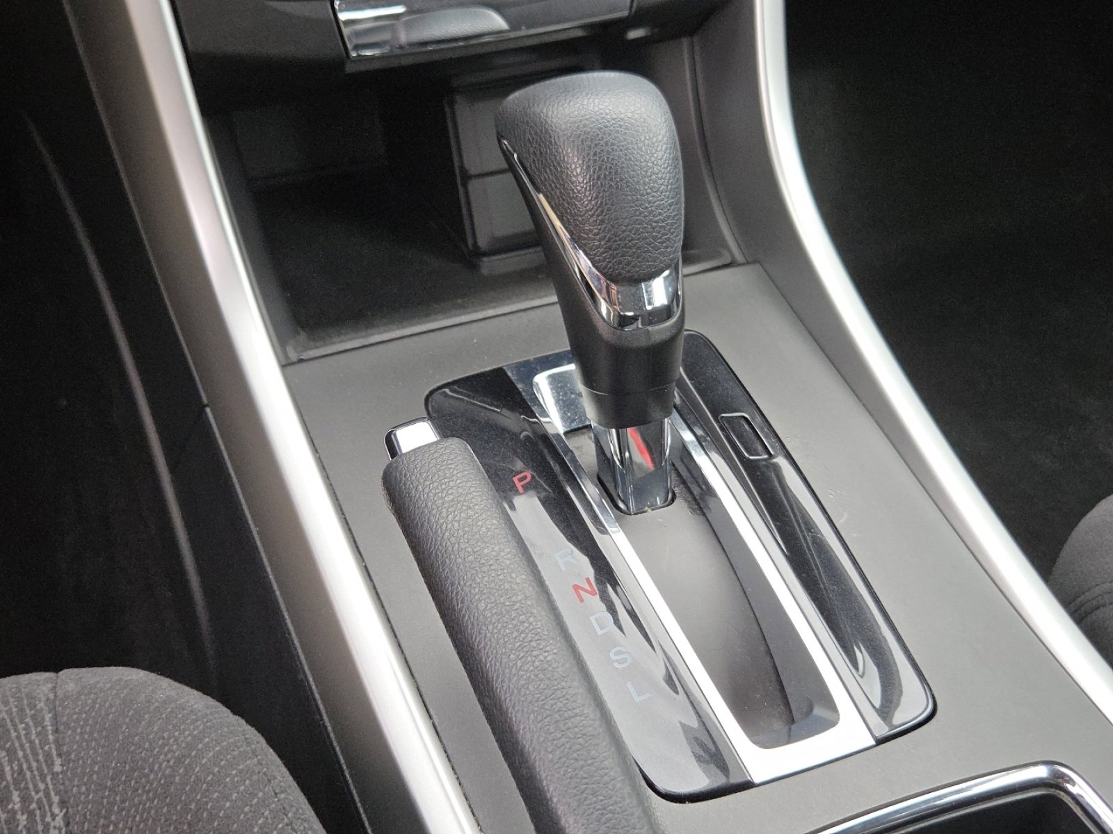 Used 2015 Honda Accord EX image 28