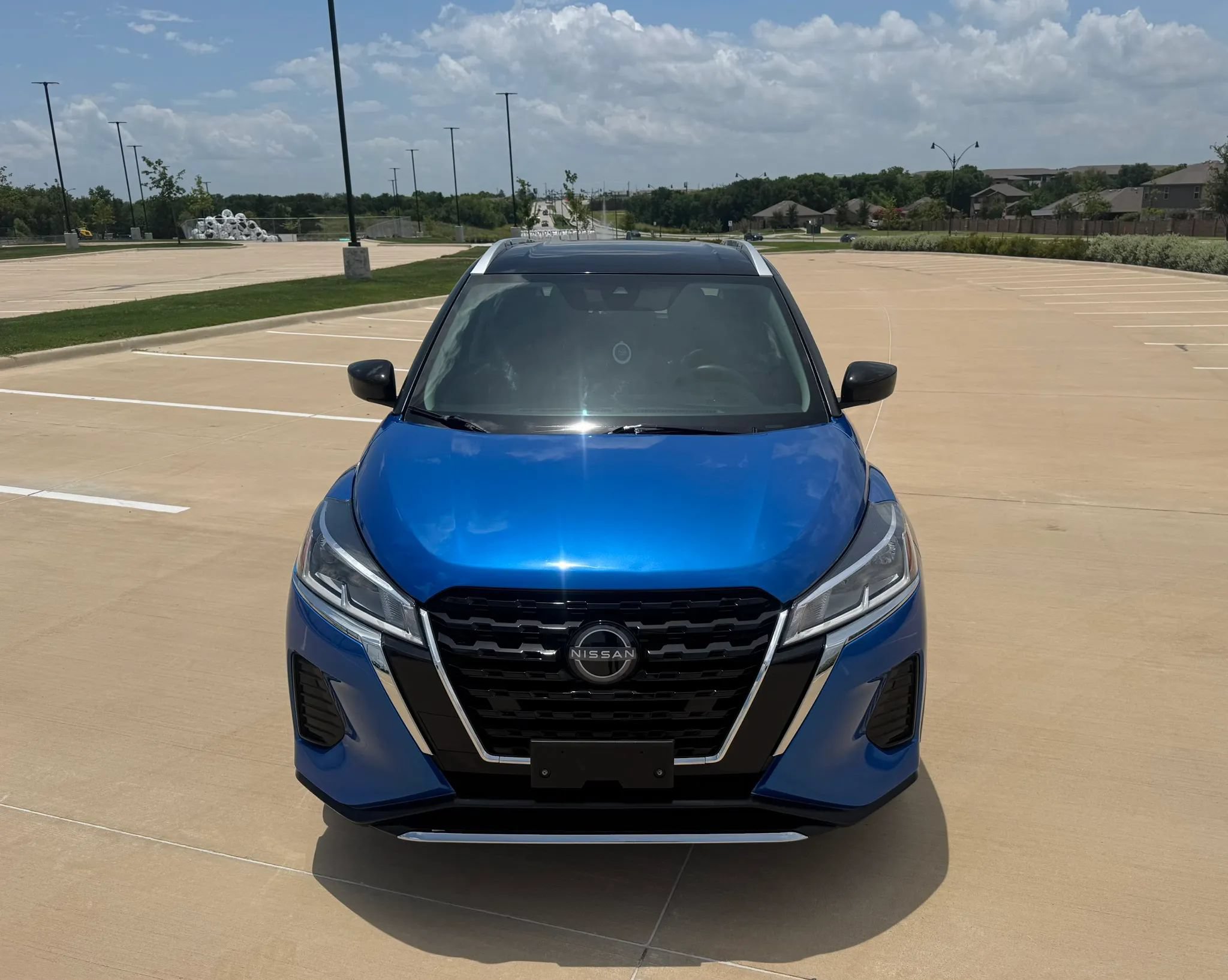 Used 2023 Nissan Kicks SV FWD image 7