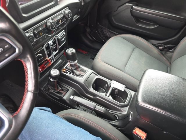 Used 2021 Jeep Wrangler Unlimited Rubicon w/ Cold Weather Group image 30