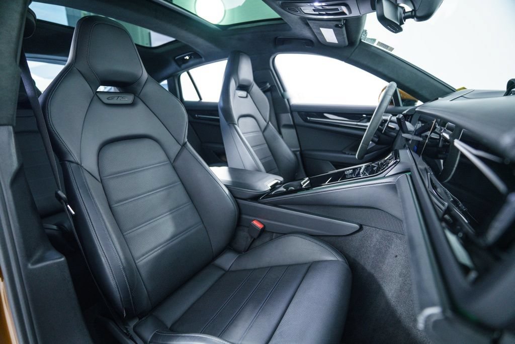 Certified 2025 Porsche Panamera GTS AWD/4WD image 20