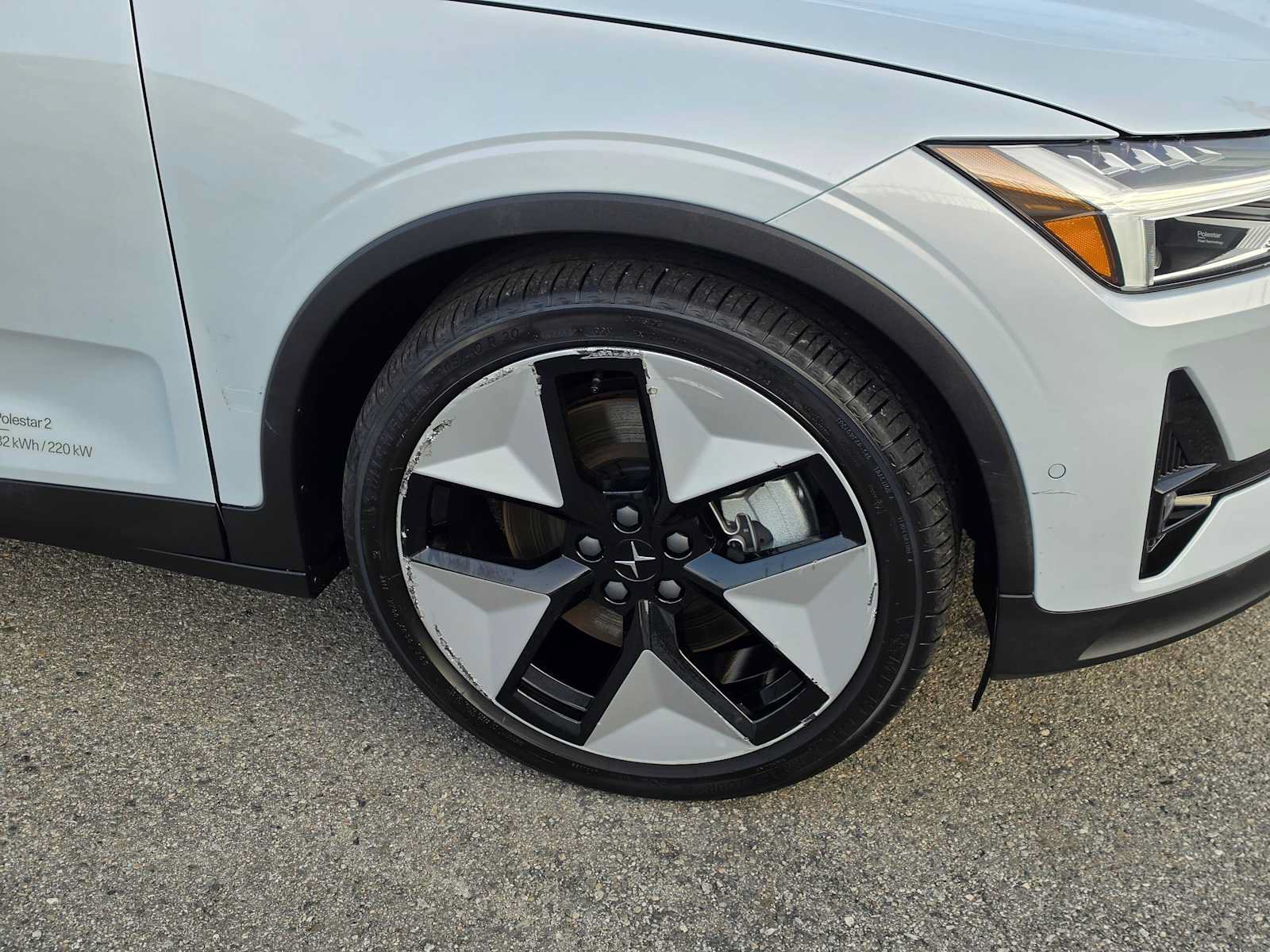 Used 2024 Polestar Polestar 2 RWD image 9