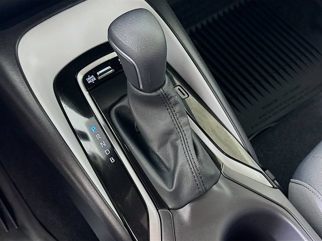 Used 2026 Toyota Corolla SE FWD image 19