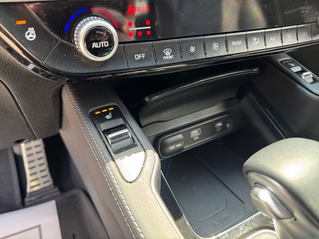 Certified 2024 Kia Telluride SX Prestige X-Line AWD/4WD image 30