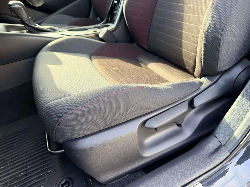 Certified 2024 Toyota Corolla SE w/ Convenience Package image 18