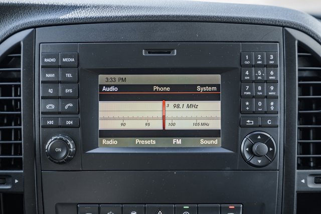 Used 2018 Mercedes-Benz Metris Passenger image 18