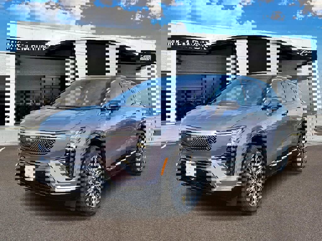 New 2026 Cadillac Optiq Luxury 2 image 4