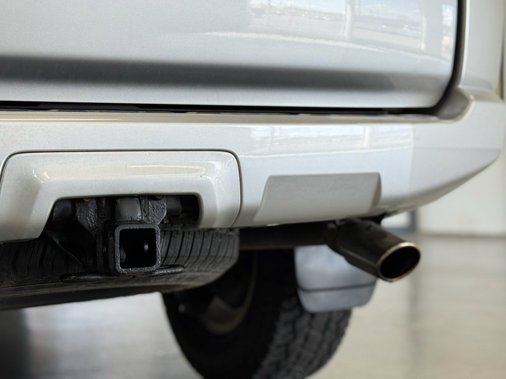 Used 2016 Toyota 4Runner SR5 Premium image 31