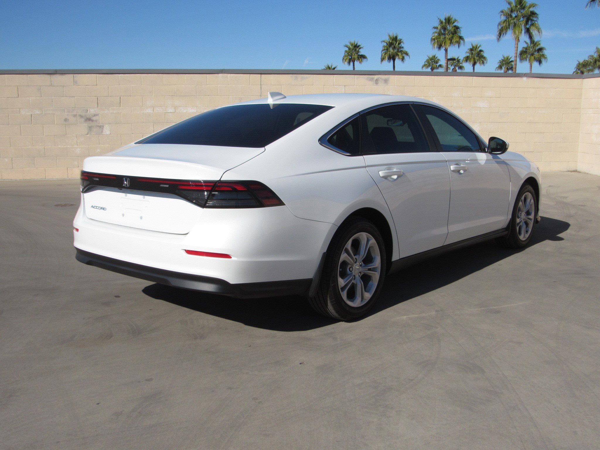 New 2025 Honda Accord LX image 4