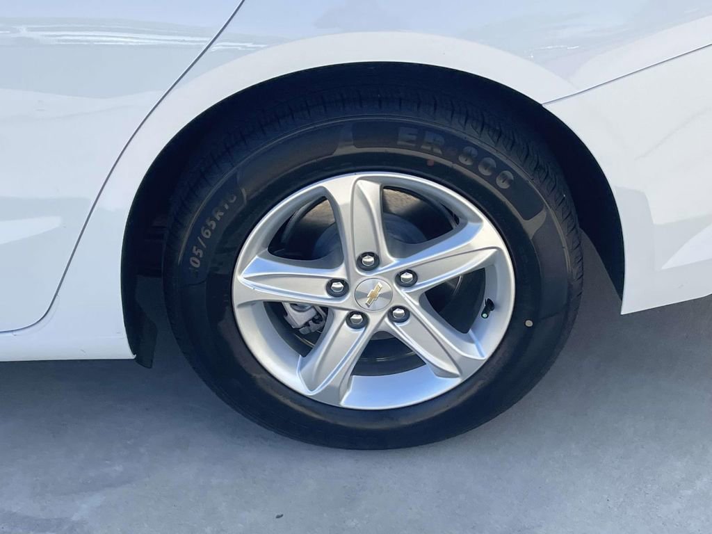 Used 2024 Chevrolet Malibu LS image 8