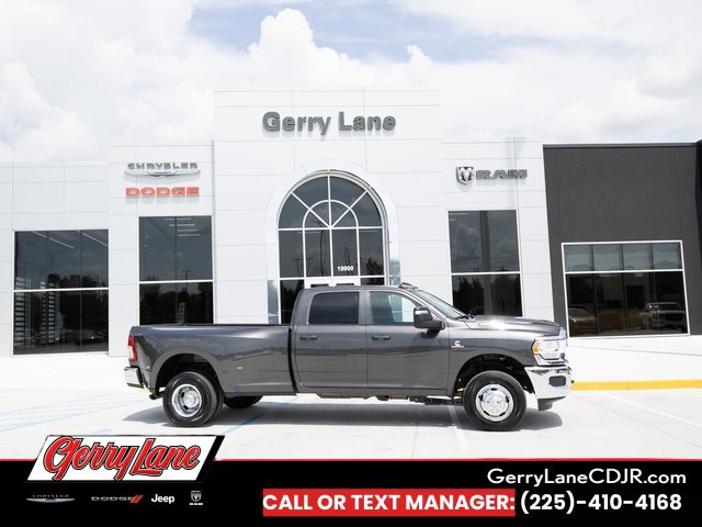 Used 2024 RAM 3500 Tradesman w/ Chrome Appearance Group