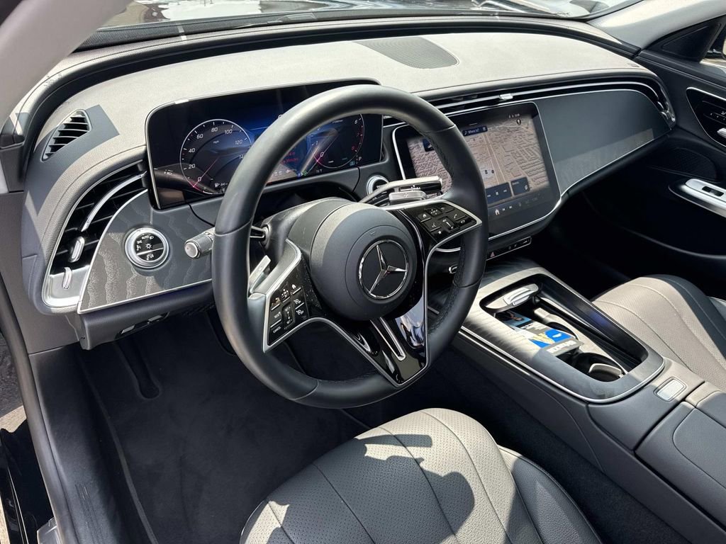 Used 2025 Mercedes-Benz E 450 4MATIC Sedan image 18