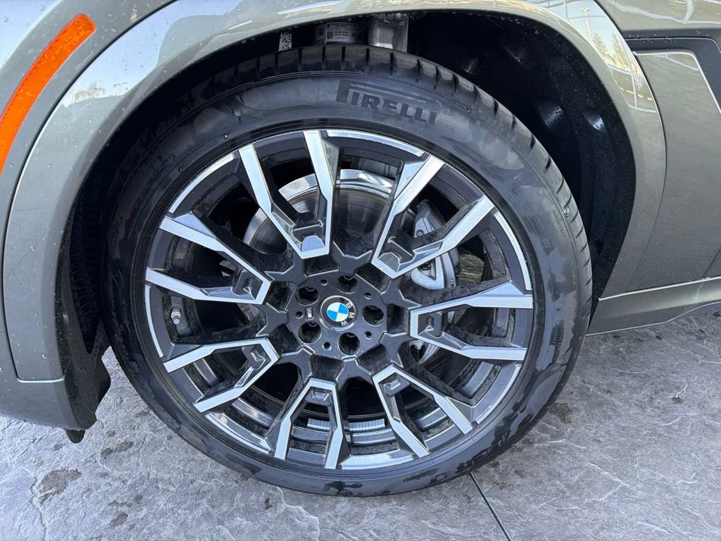 New 2026 BMW X6 xDrive40i w/ Climate Comfort Package AWD/4WD image 5