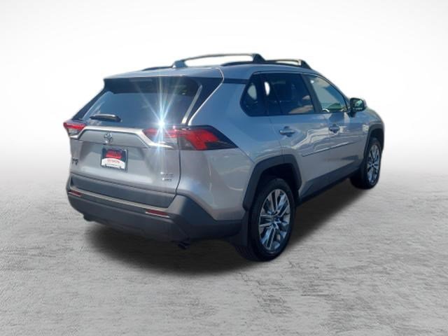 Certified 2023 Toyota RAV4 XLE Premium AWD/4WD image 7