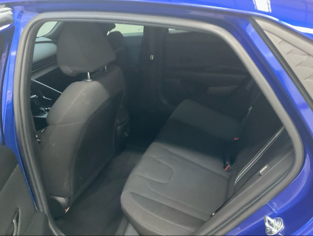 Used 2025 Hyundai Elantra Sport w/ Cargo Package FWD image 9