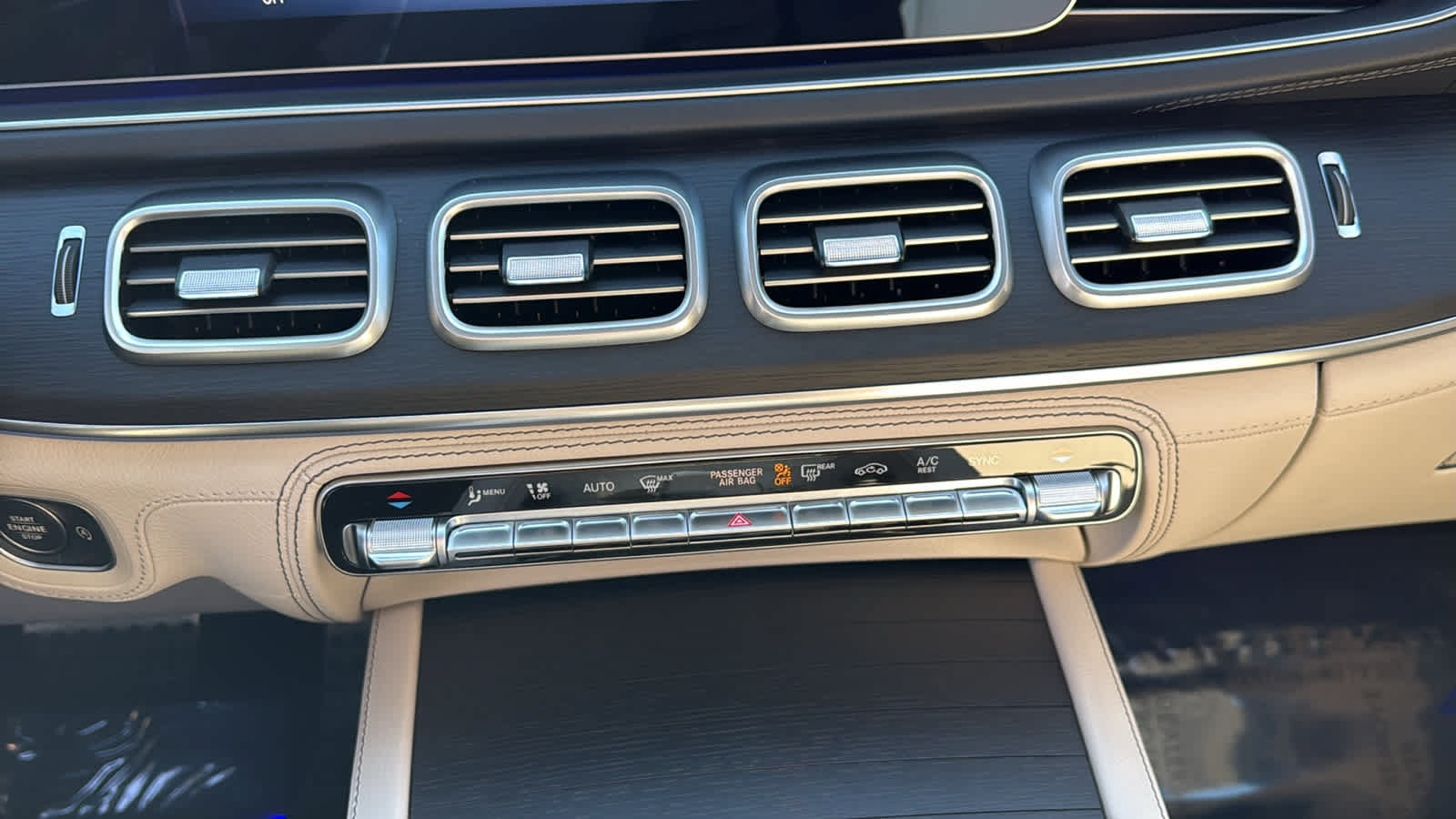 New 2026 Mercedes-Benz GLE 53 AMG 4MATIC image 23