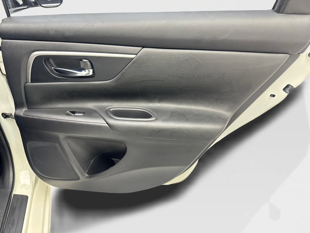 Used 2017 Nissan Altima 2.5 SV FWD image 43