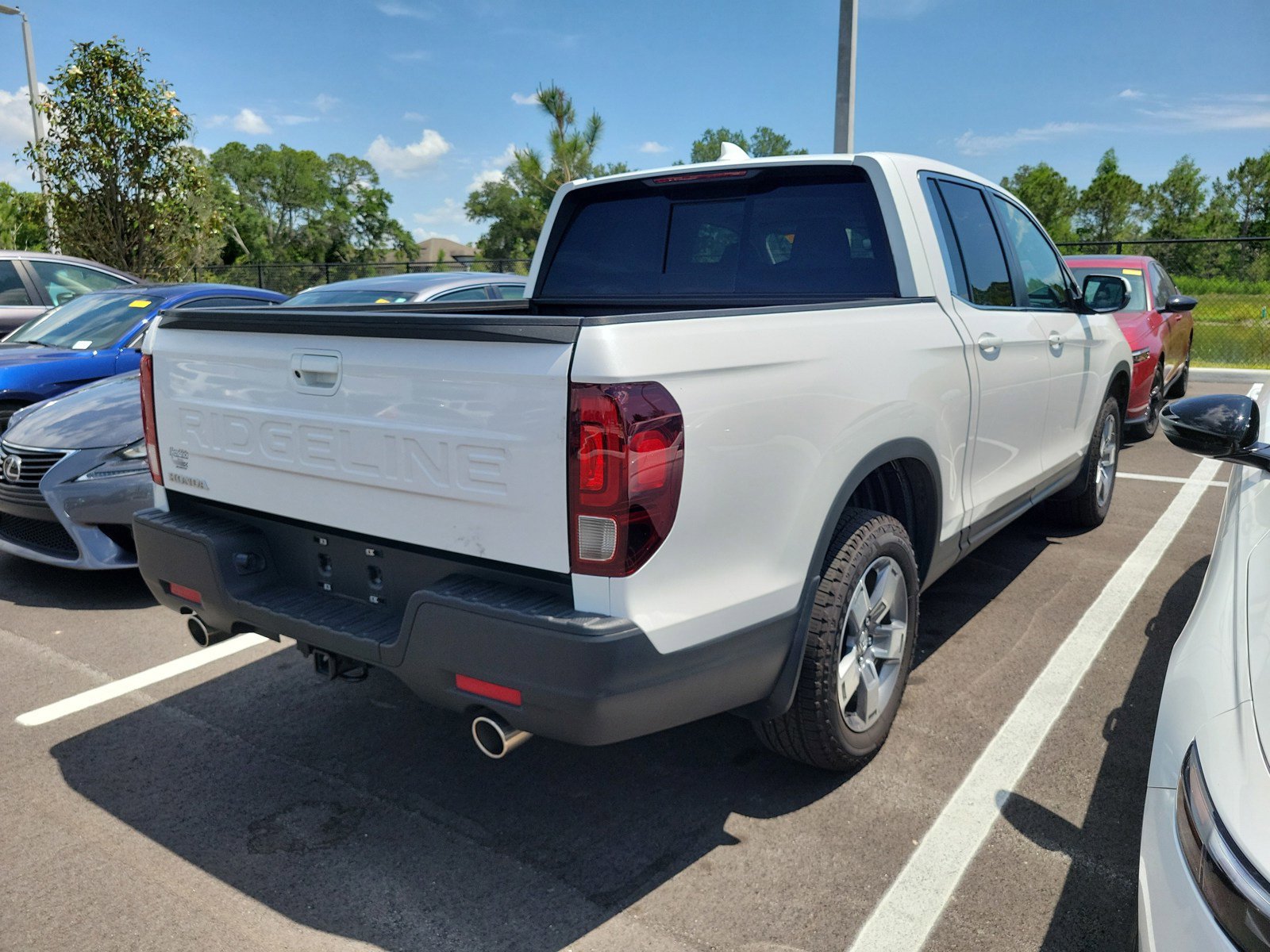 Used 2025 Honda Ridgeline RTL image 10