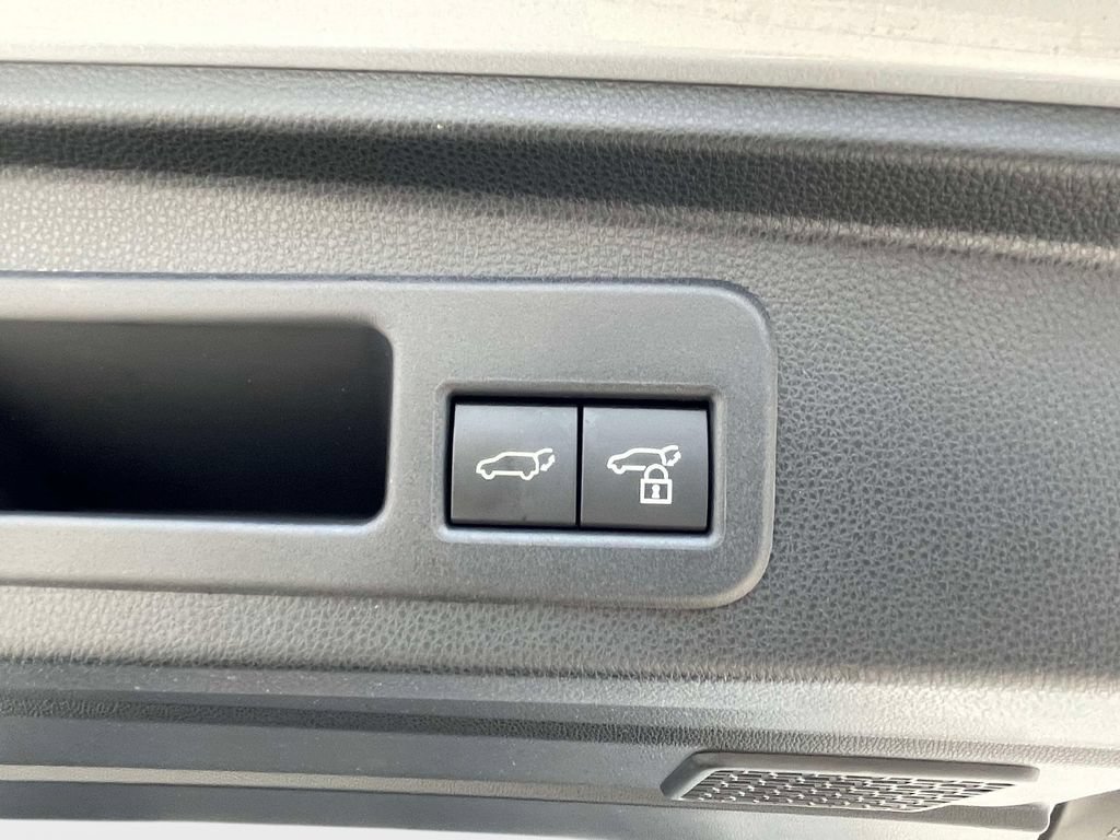 Used 2025 Toyota 4Runner TRD Sport Premium RWD image 11