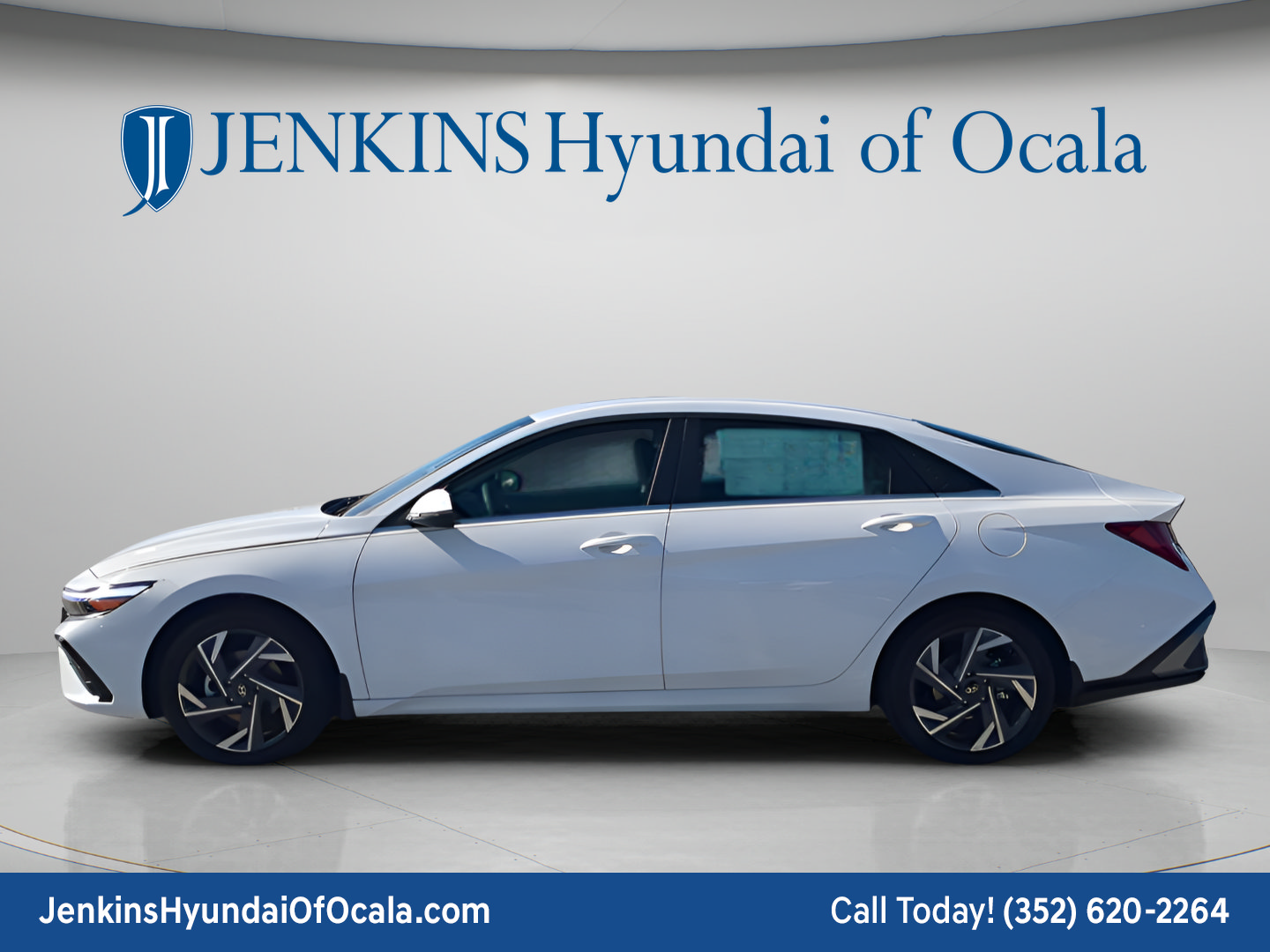 New 2026 Hyundai Elantra Limited FWD image 7