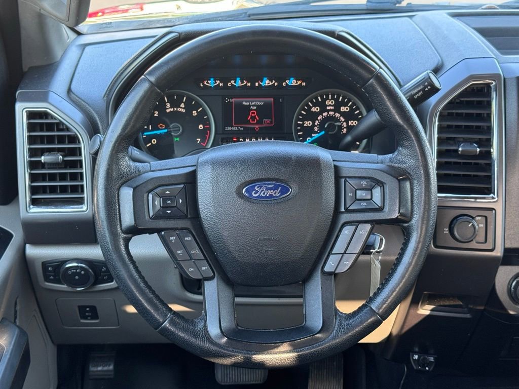 Used 2015 Ford F150 XLT w/ Equipment Group 302A Luxury RWD image 8