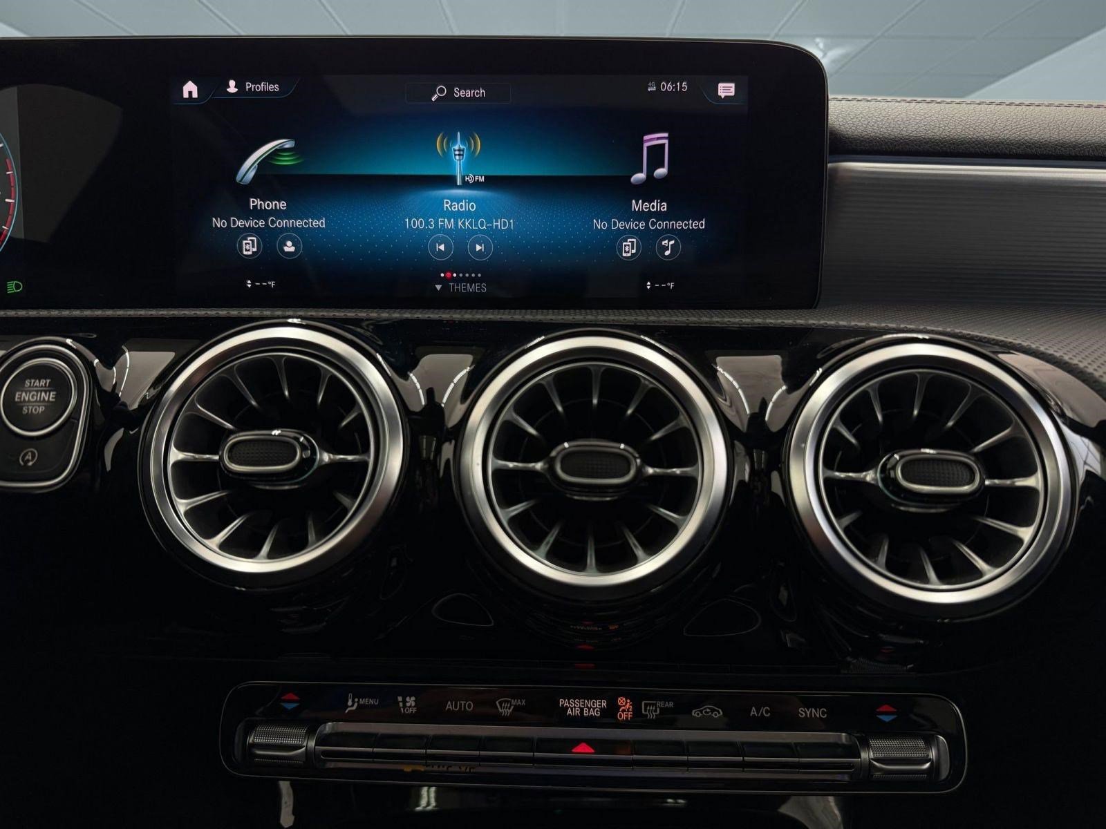 Used 2022 Mercedes-Benz CLA 250 image 29