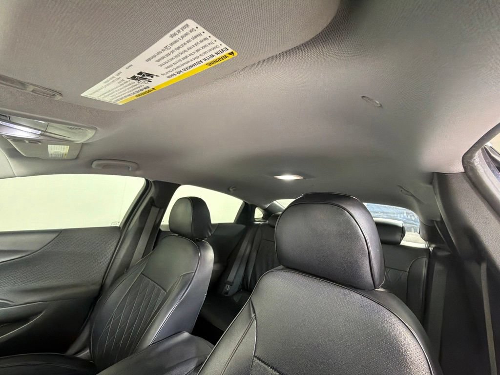 Used 2023 Chevrolet Malibu LS FWD image 23