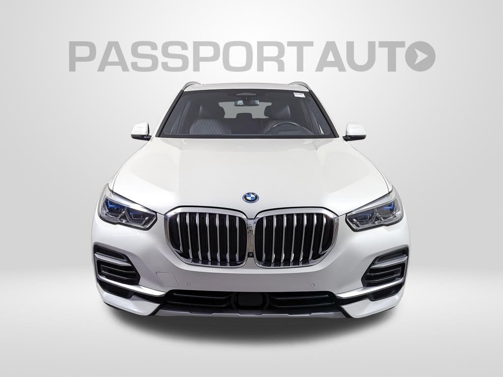 Used 2022 BMW X5 xDrive45e w/ Executive Package AWD/4WD image 10