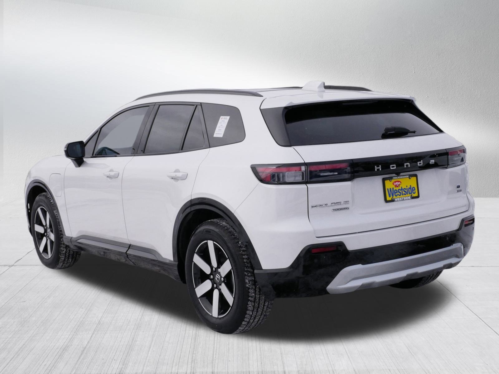 Used 2025 Honda Prologue Touring image 5