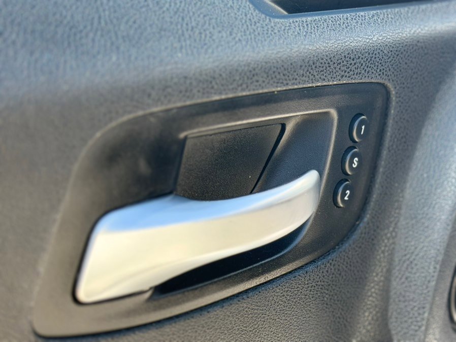 Used 2019 Dodge Charger SXT w/ Leather Interior Group image 33