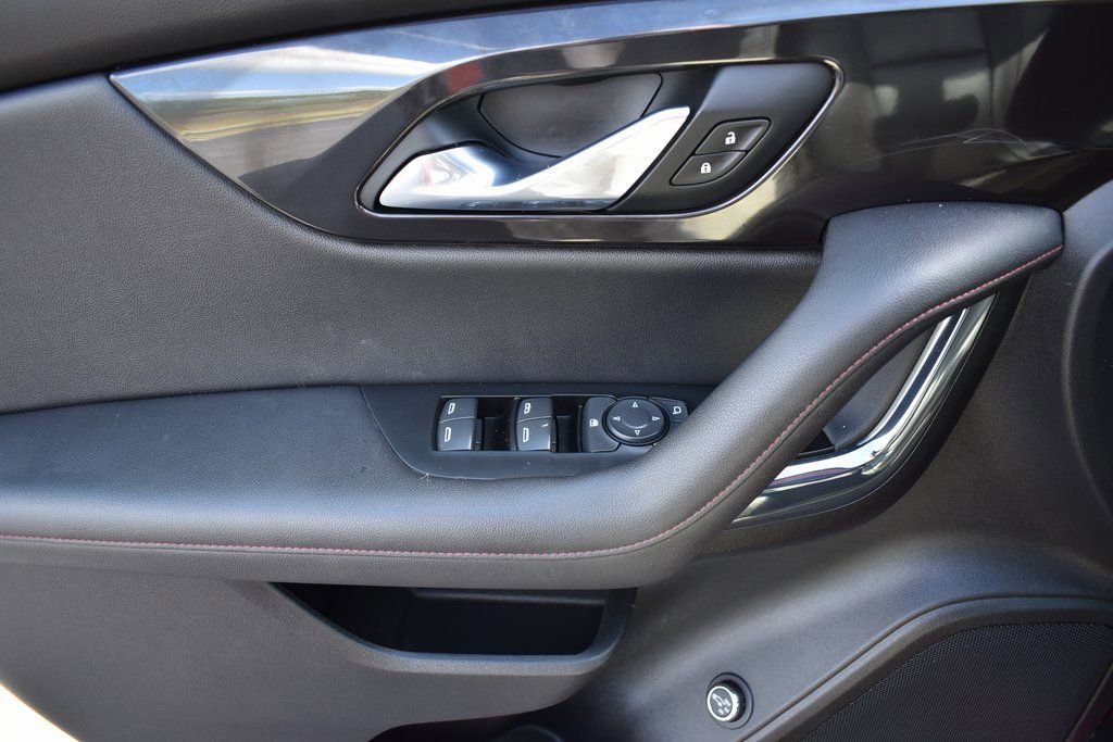 Used 2020 Chevrolet Blazer RS image 11