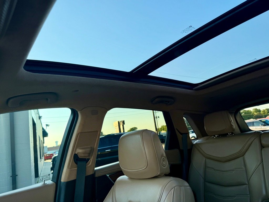 Used 2018 Cadillac XT5 Platinum image 40