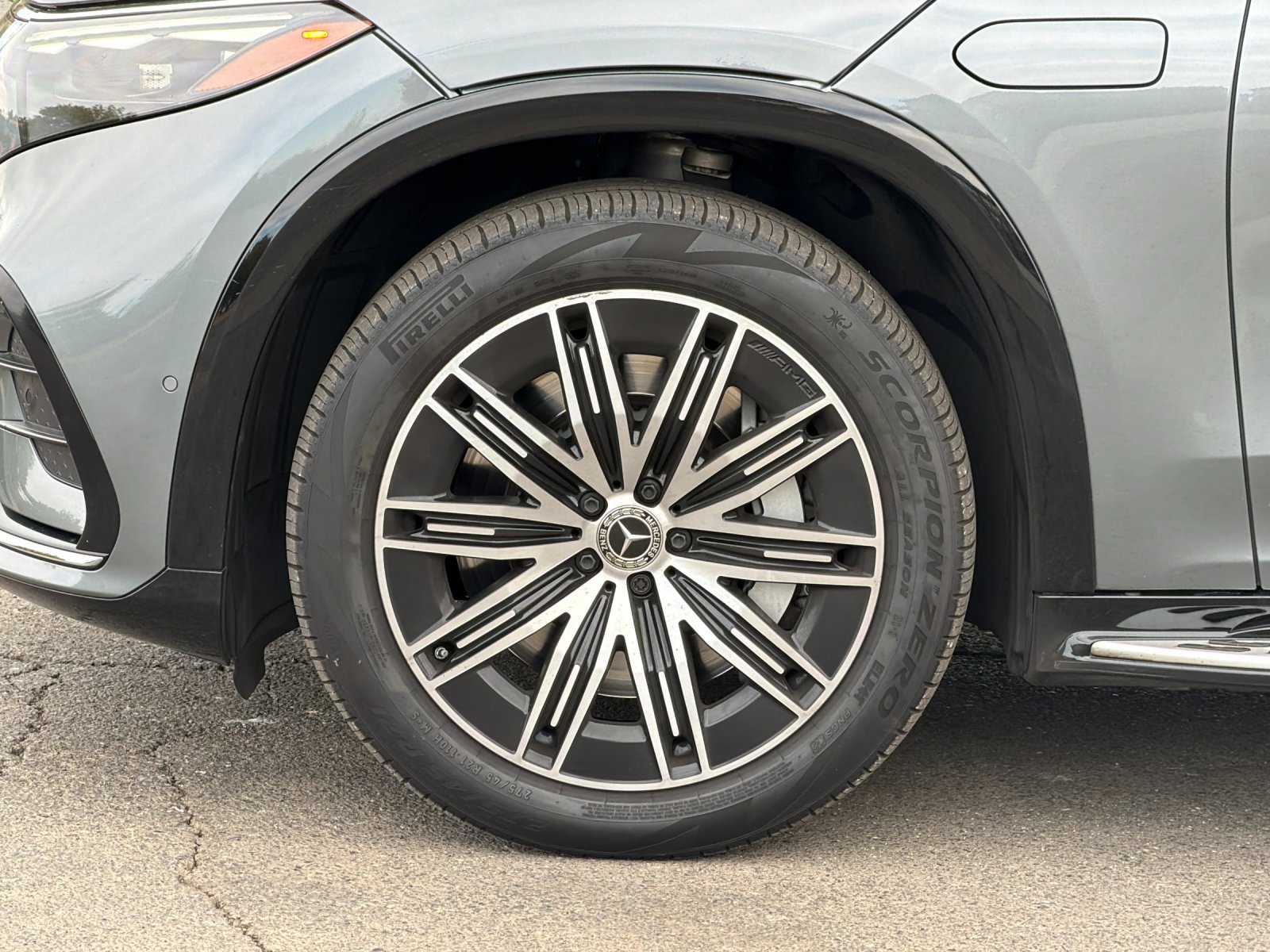 Certified 2023 Mercedes-Benz EQS 580 4MATIC SUV image 26