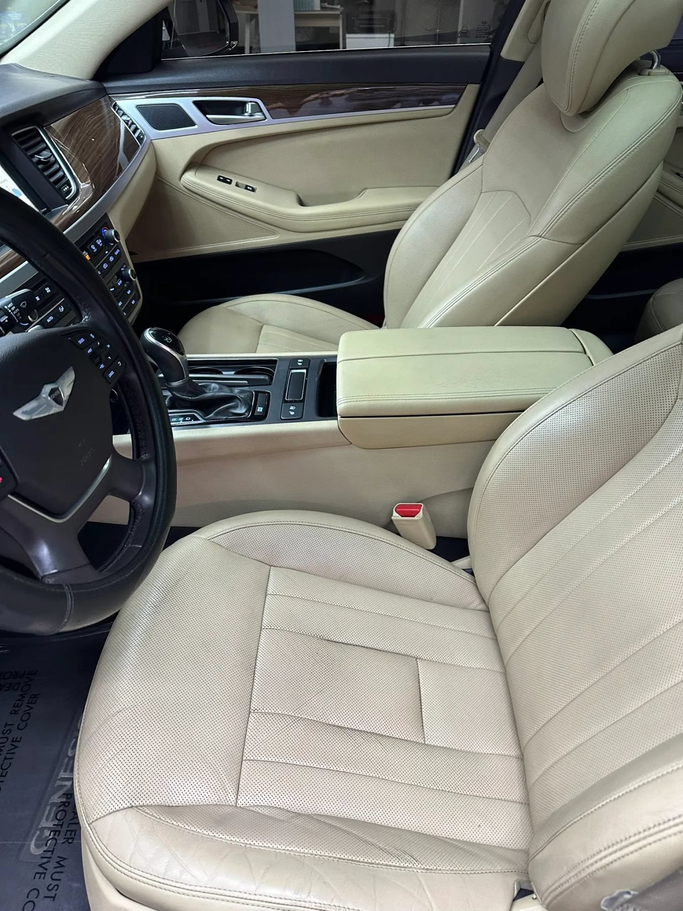 Used 2015 Hyundai Genesis 3.8 w/ Option Group 02 RWD image 14