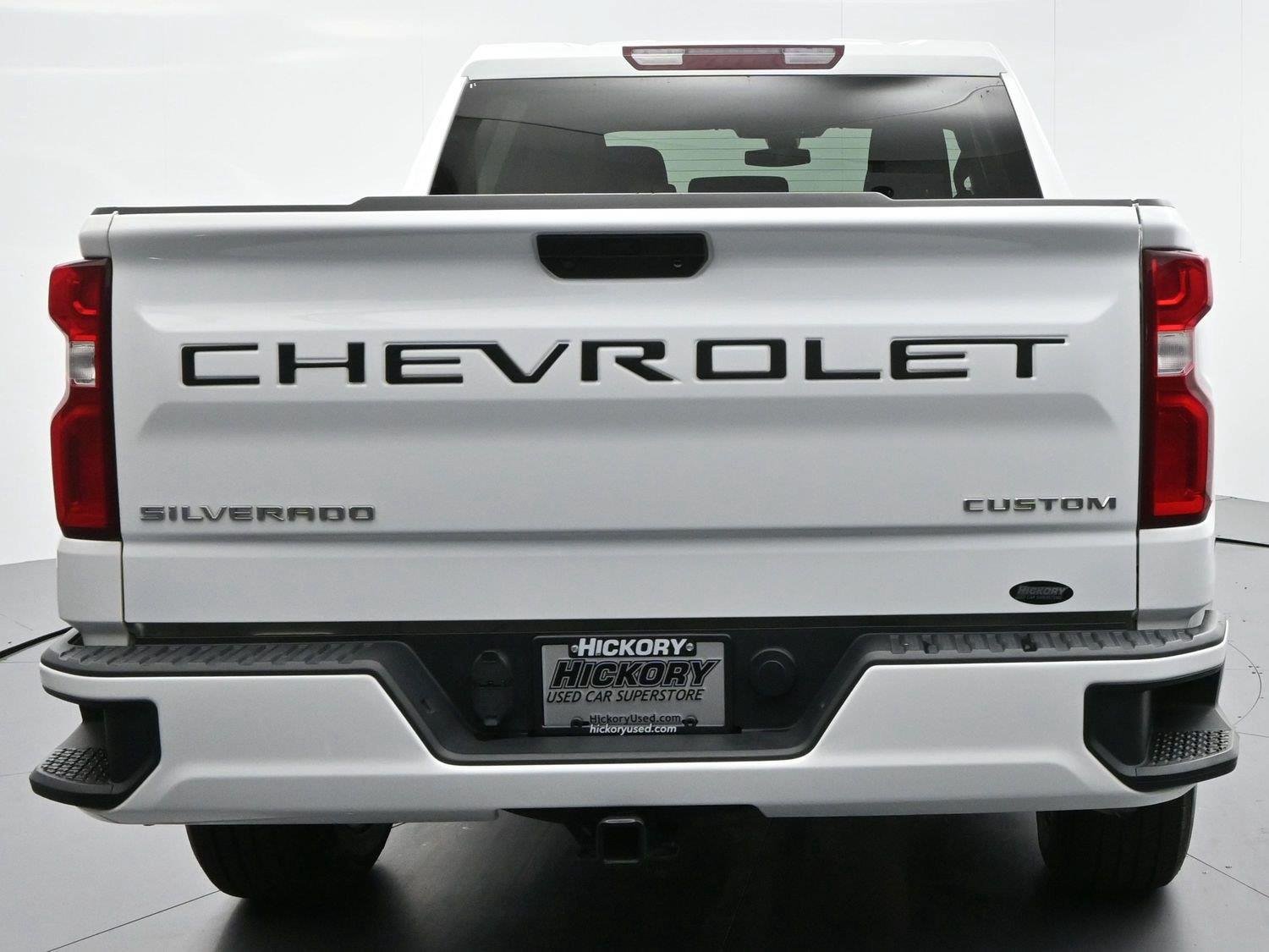 Used 2022 Chevrolet Silverado 1500 Custom w/ Safety Confidence Package RWD image 6