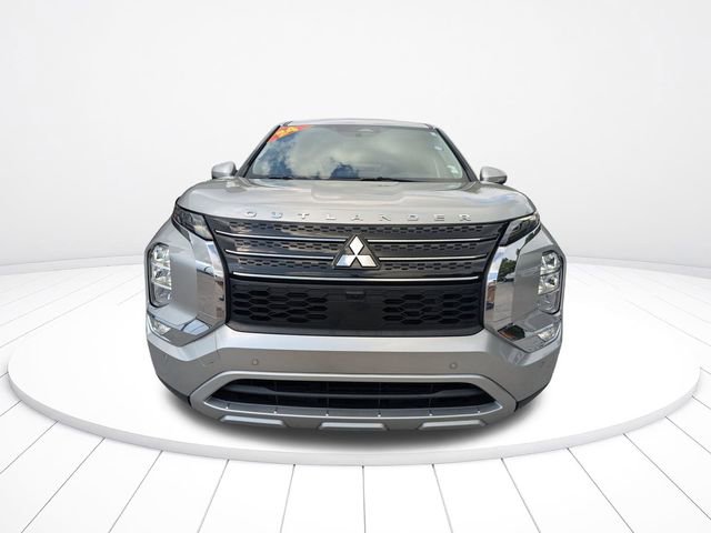 Used 2024 Mitsubishi Outlander SE image 8