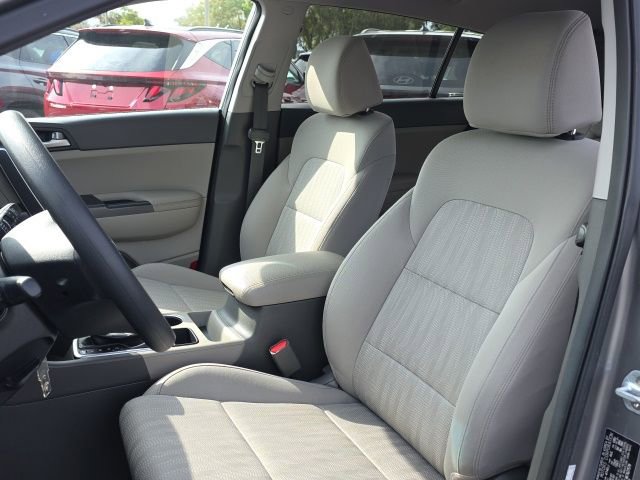 Used 2019 Kia Sportage LX AWD/4WD image 10