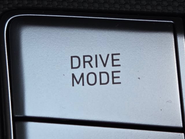 New 2026 Hyundai Elantra SE FWD image 30