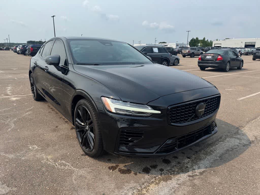 Used 2024 Volvo S60 T8 Ultimate w/ Climate Package AWD/4WD image 3