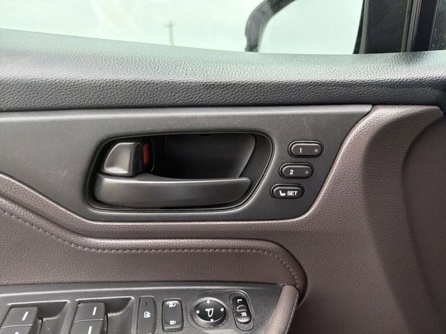 Used 2019 Honda Odyssey EX-L image 48