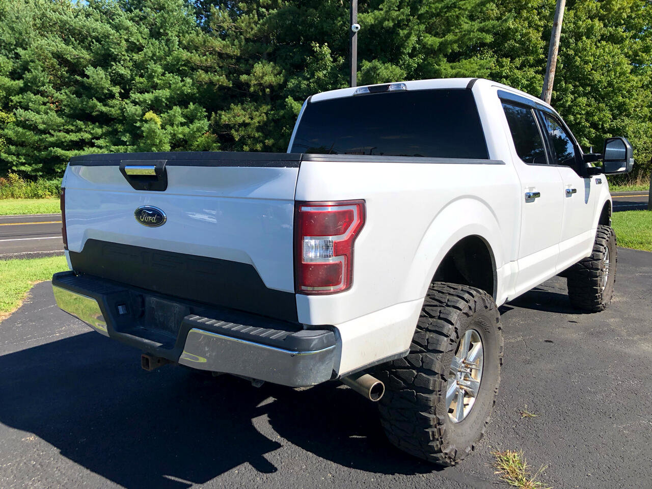 Used 2020 Ford F150 XLT w/ Equipment Group 302A Luxury image 5