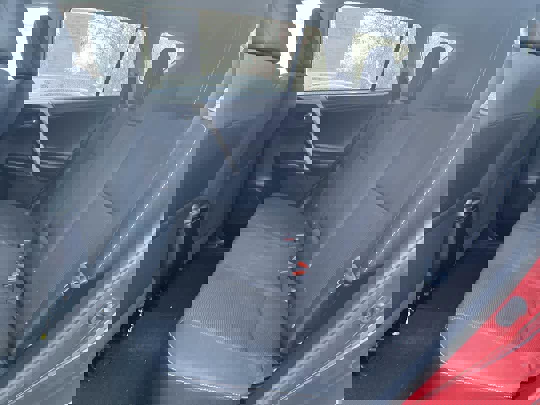 Used 2018 Toyota RAV4 XLE image 22