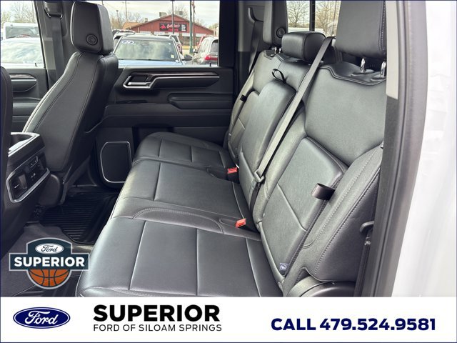 Used 2025 Chevrolet Silverado 3500 LTZ w/ LTZ Convenience Package image 19