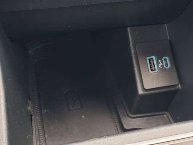 Used 2024 Ford Edge SEL w/ Convenience Package image 22