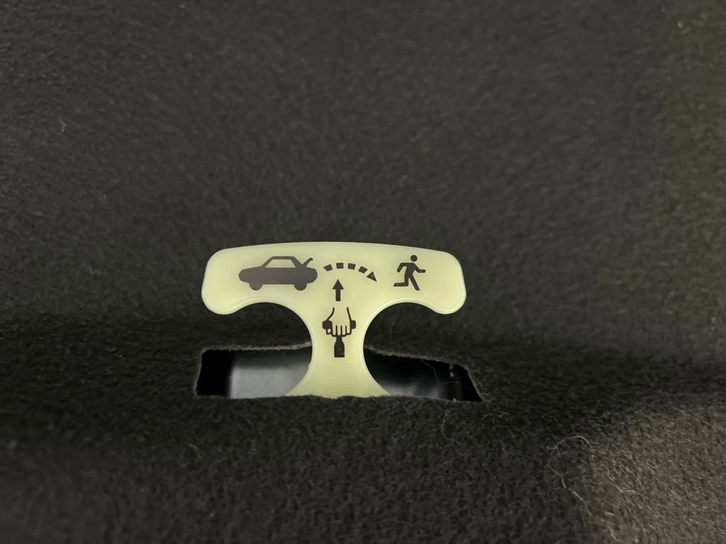 Used 2020 Toyota Corolla L image 28