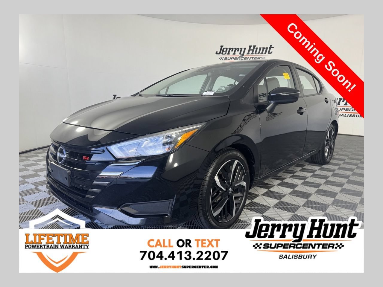 Used 2025 Nissan Versa SR FWD video 1