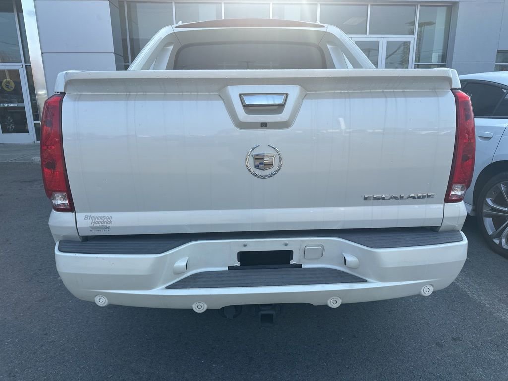 Used 2012 Cadillac Escalade EXT Premium image 5