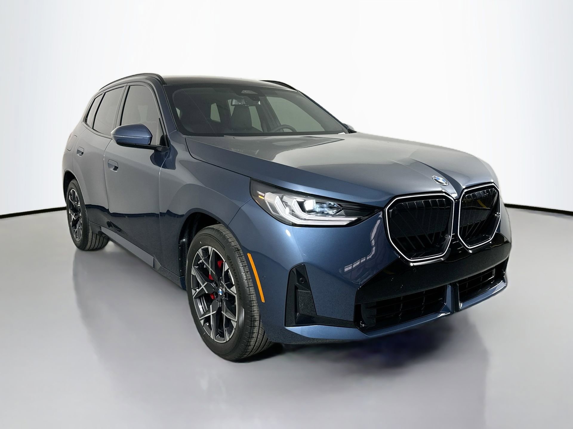 New 2026 BMW X3 xDrive30 w/ M Sport Package image 3