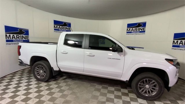 Used 2023 Chevrolet Colorado LT w/ LT Convenience Package II image 3