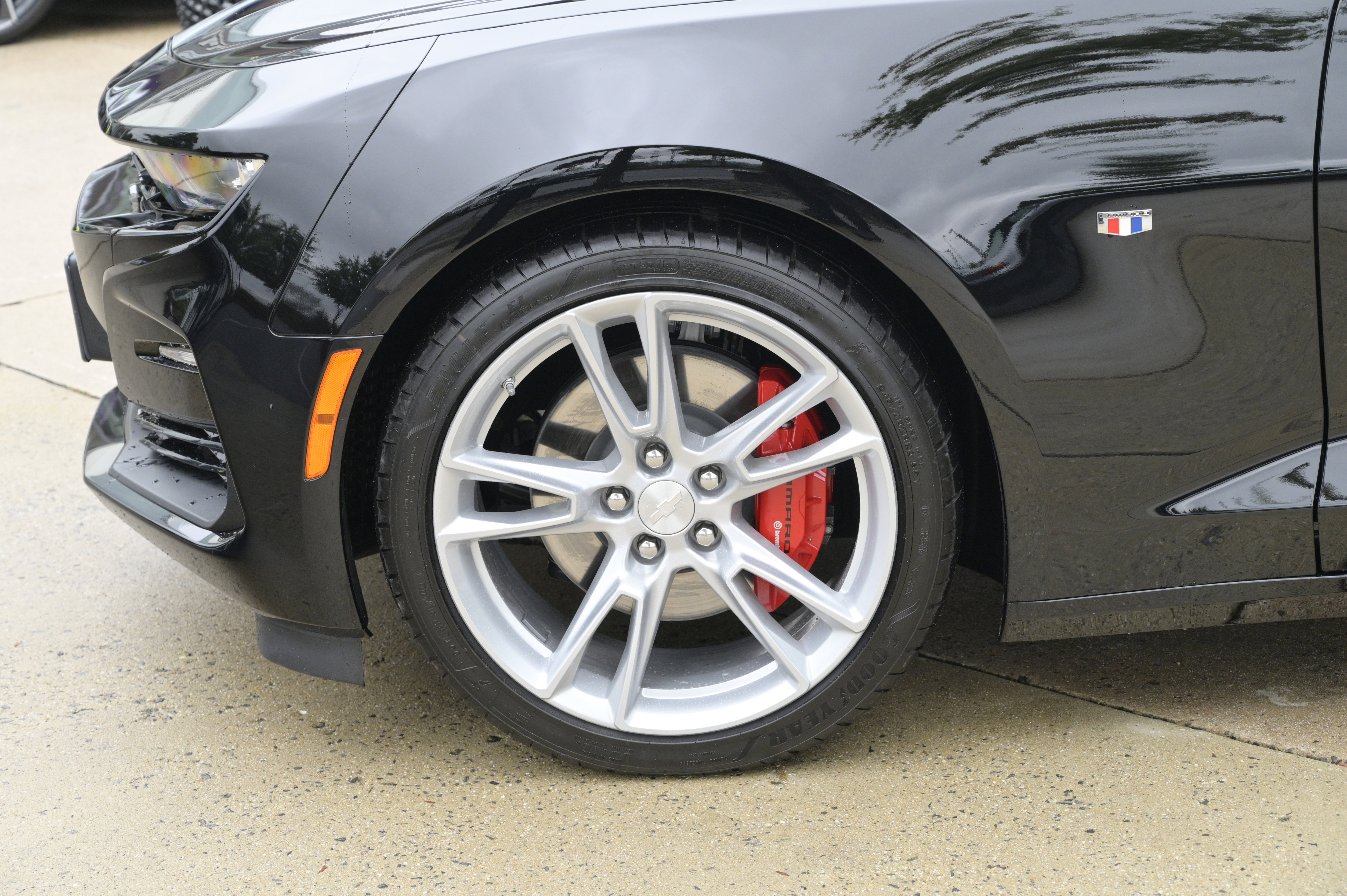 Used 2024 Chevrolet Camaro SS image 9