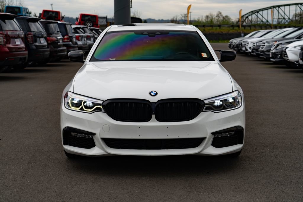 Used 2017 BMW 540i w/ M Sport Package image 2